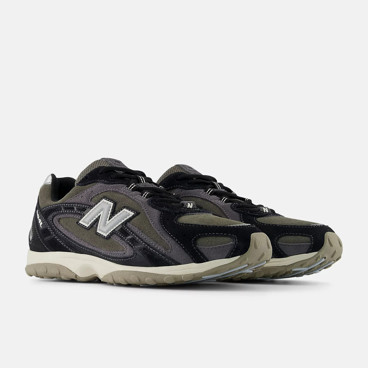 U204L5WZ New Balance 204L Black Magnet (Men's)