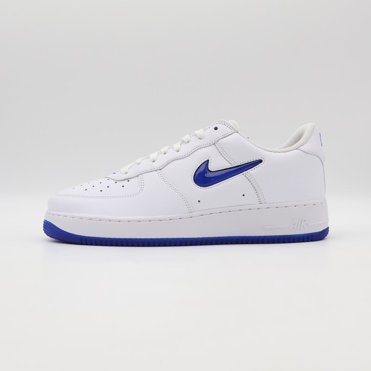 FN5924-102 Nike Air Force 1 Low Retro Color of the Month Royal Jewel