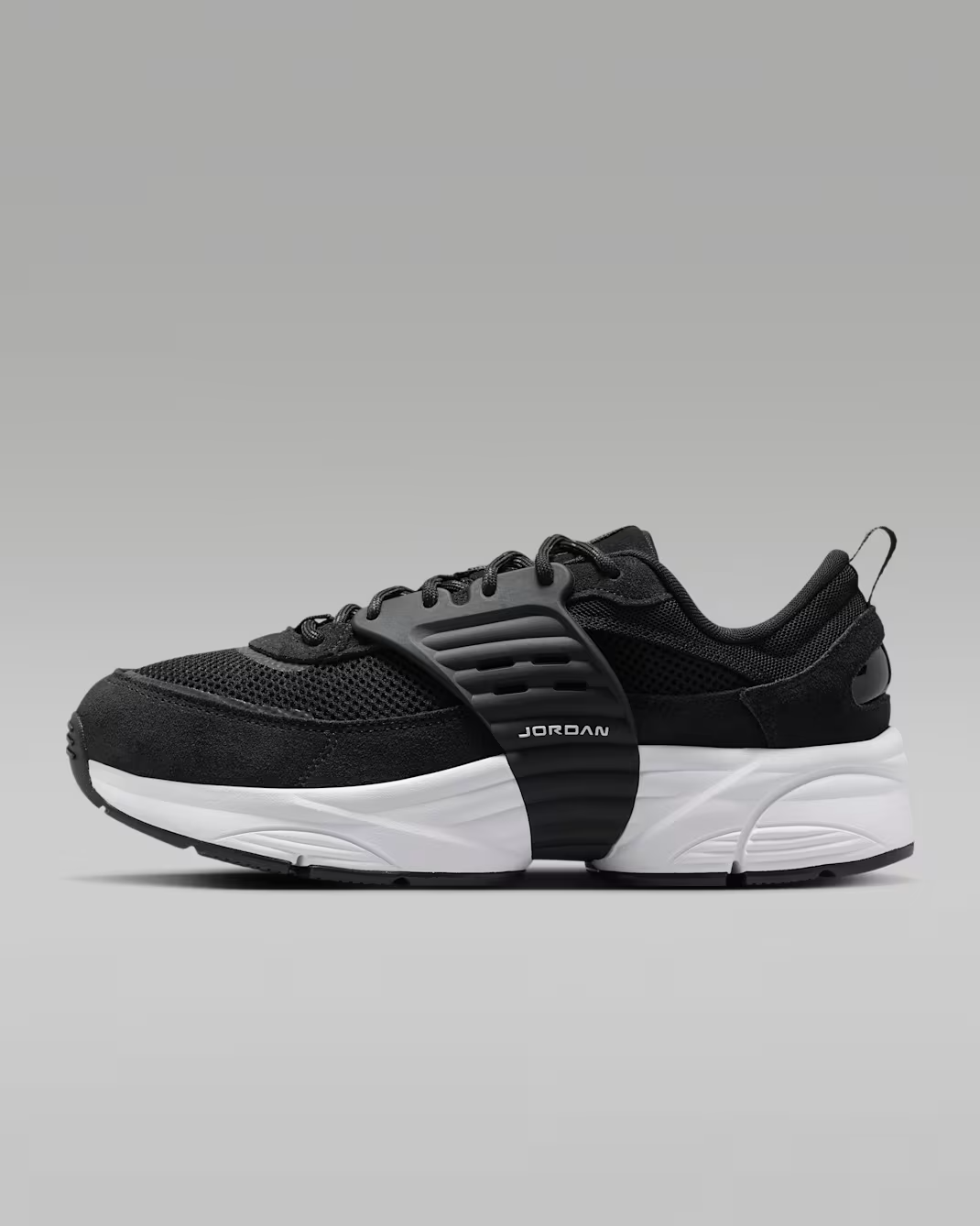 IB3722-008 Nike Jordan Trunner O/S Black White (Men's)