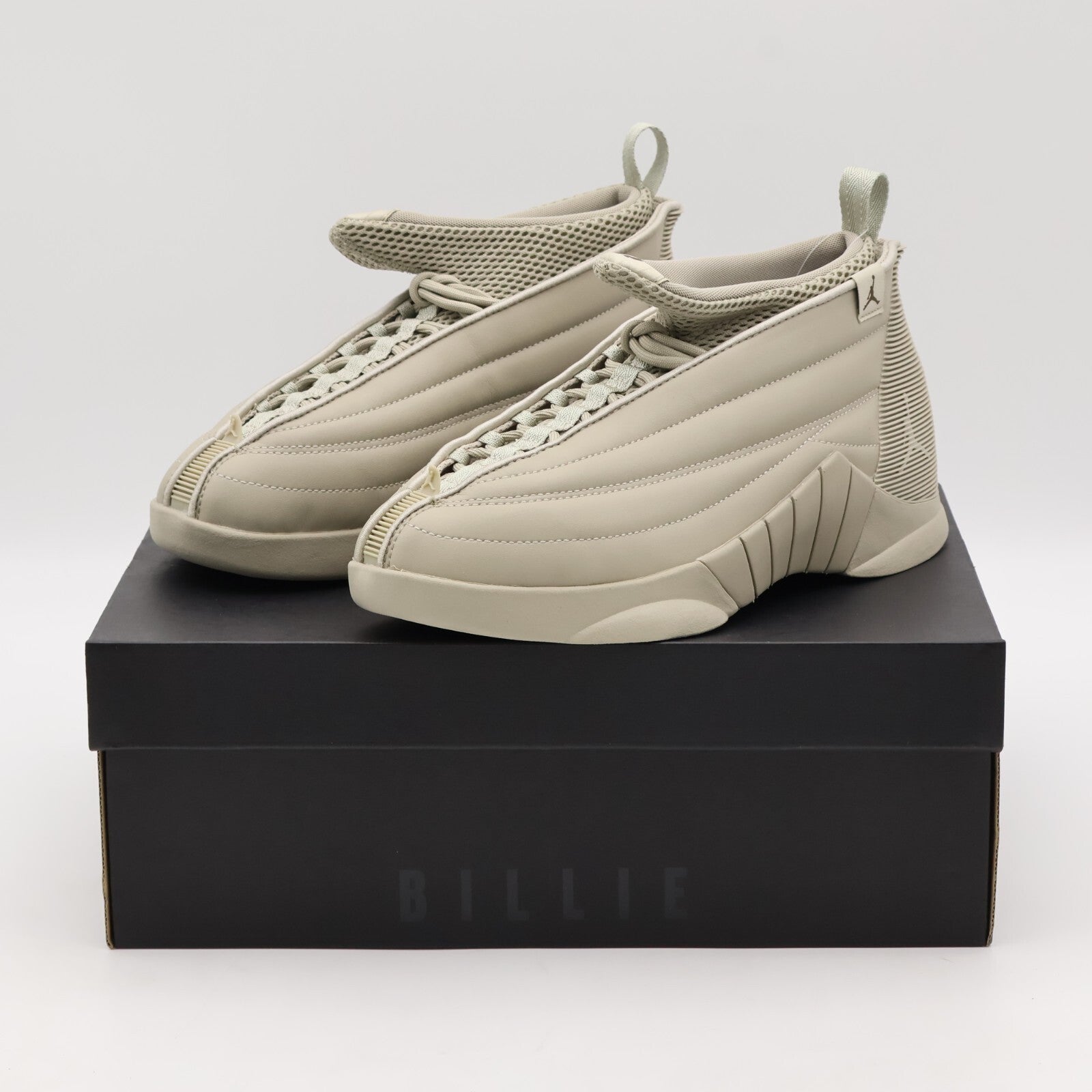 DN2863-200 Billie Eilish à Nike WMNS Air Jordan 15 SP