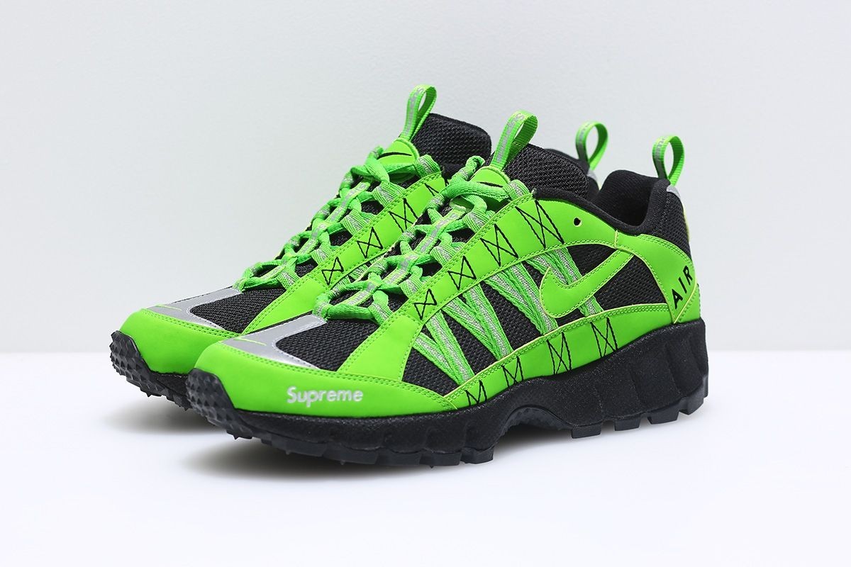 924464-300 Supreme à Nike Air Humara "Green" (Men's)