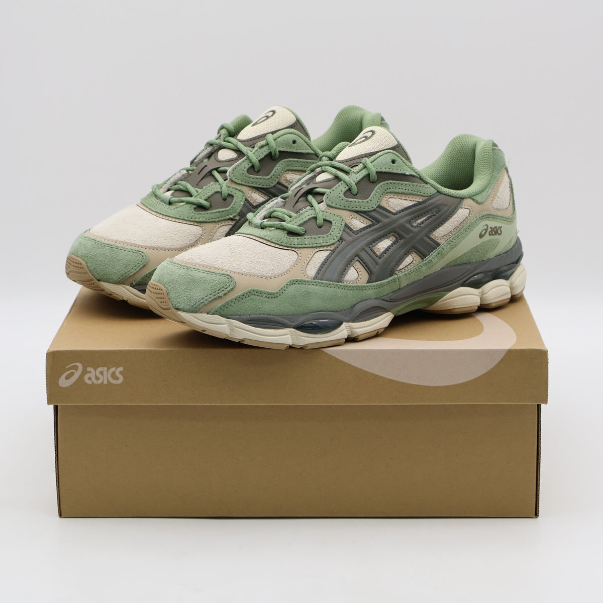 1203A477-020 Asics Gel-NYC Feather Grey Truffle Grey (Men's)