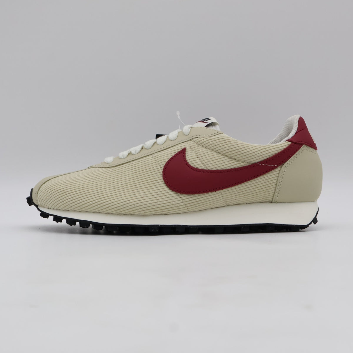 HV4455-200 Nike LD-1000 SE Light Khaki Noble Red Sail Black (Men's)