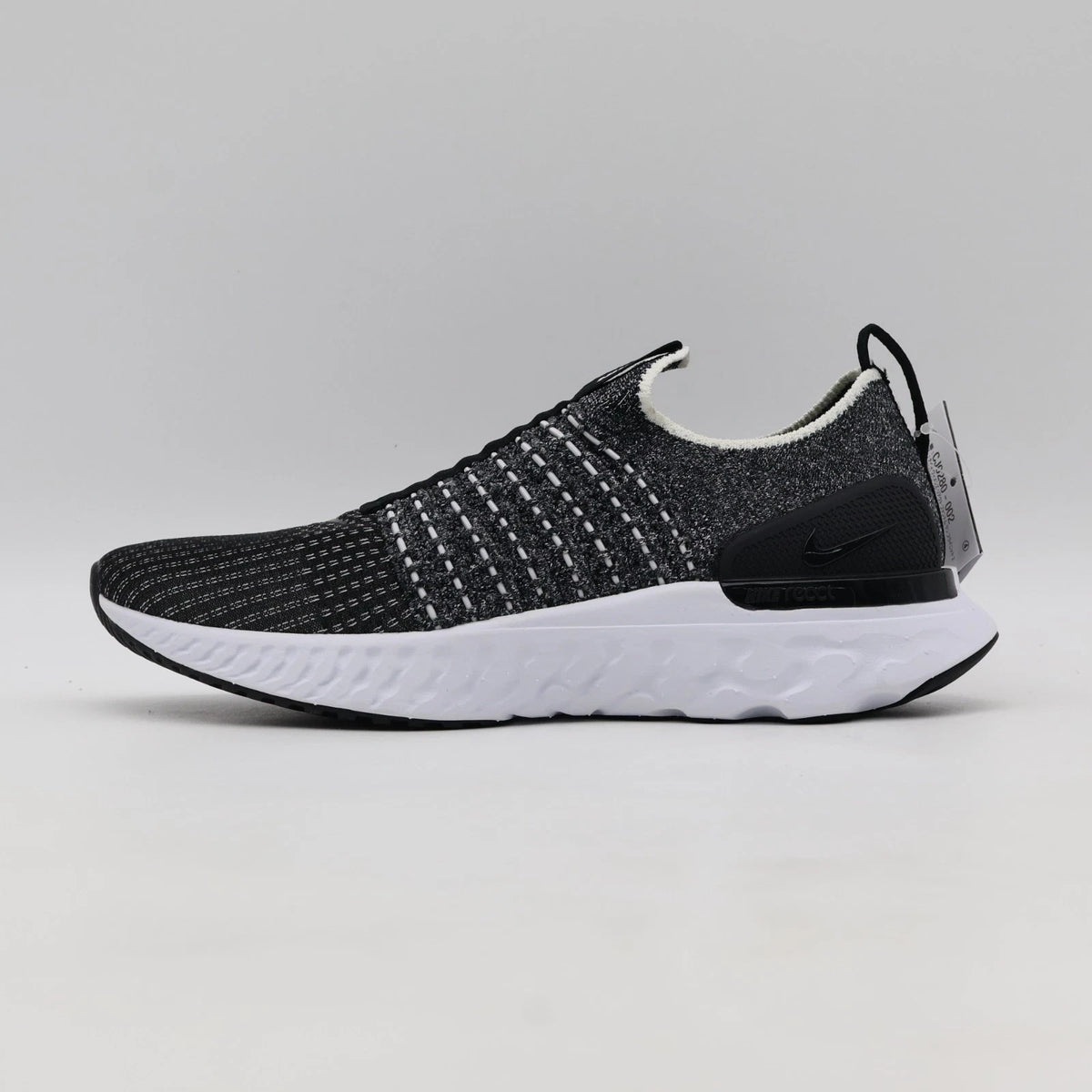 Size 7.5W - CJ0280-002 Nike React Phantom Run Flyknit 2 Oreo (Women's)