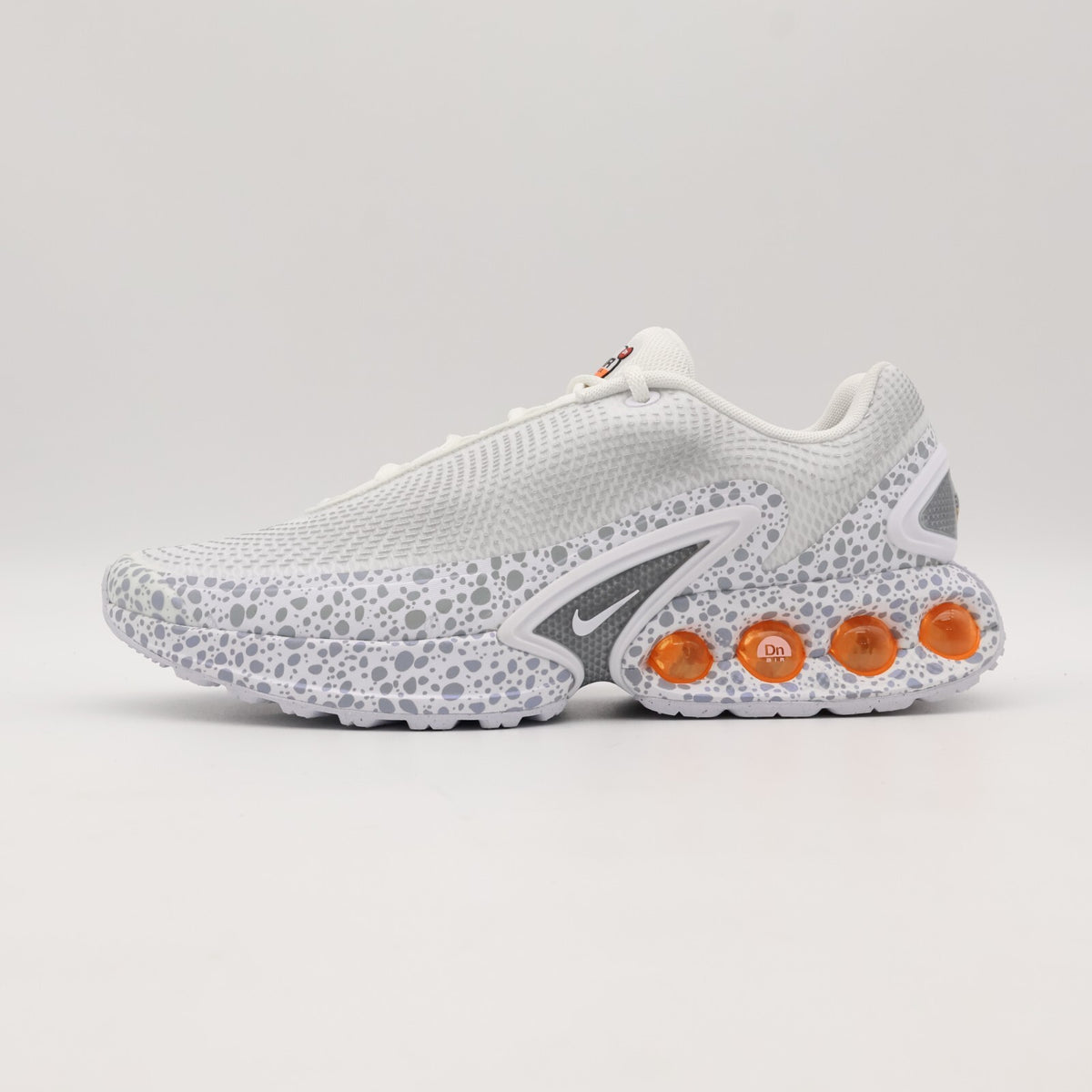 HM0811-100 Nike Air Max DN PRM Electric White Metallic Silver (Men's)