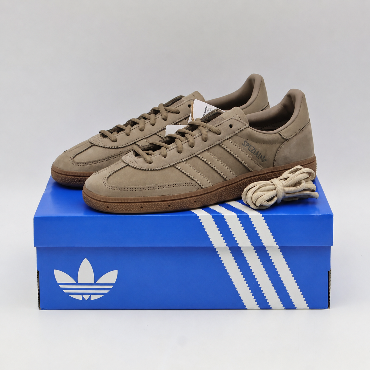 KJ9852 adidas Handball Spezial "Blanch Brown/Gum" (Men's)