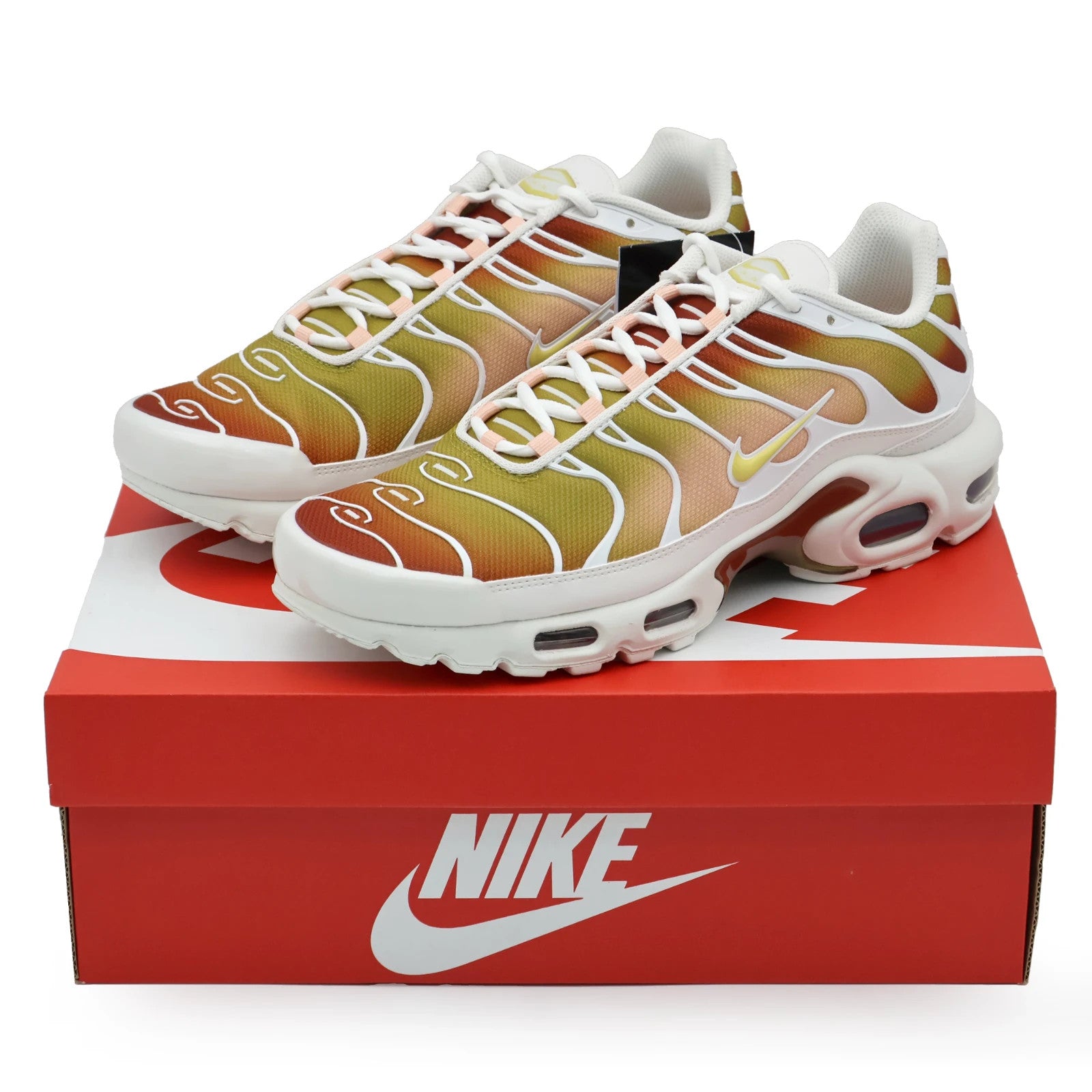 DZ3670-007 Nike Air Max Plus Phantom Rugged Orange (Women's)
