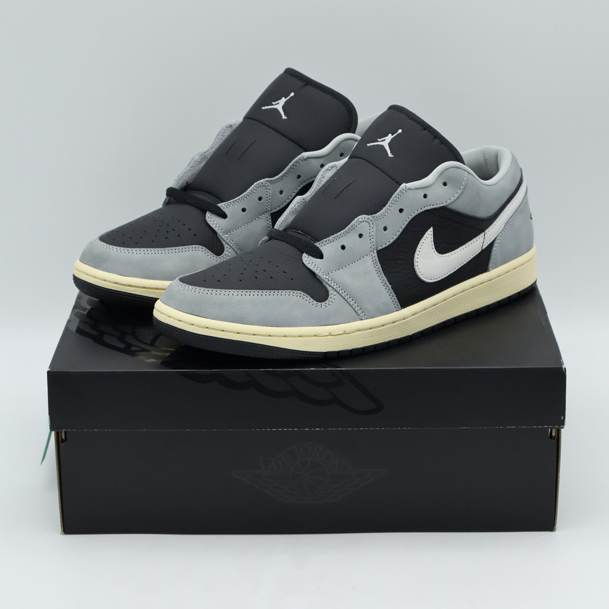 HQ2010-012 Nike Air Jordan 1 Low OG Light Smoke Grey Off Noir (Men's)