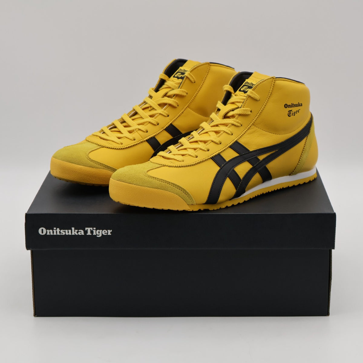 1183B577-751 Onitsuka Tiger Mexico Mid Runner Yellow Black (Men's)