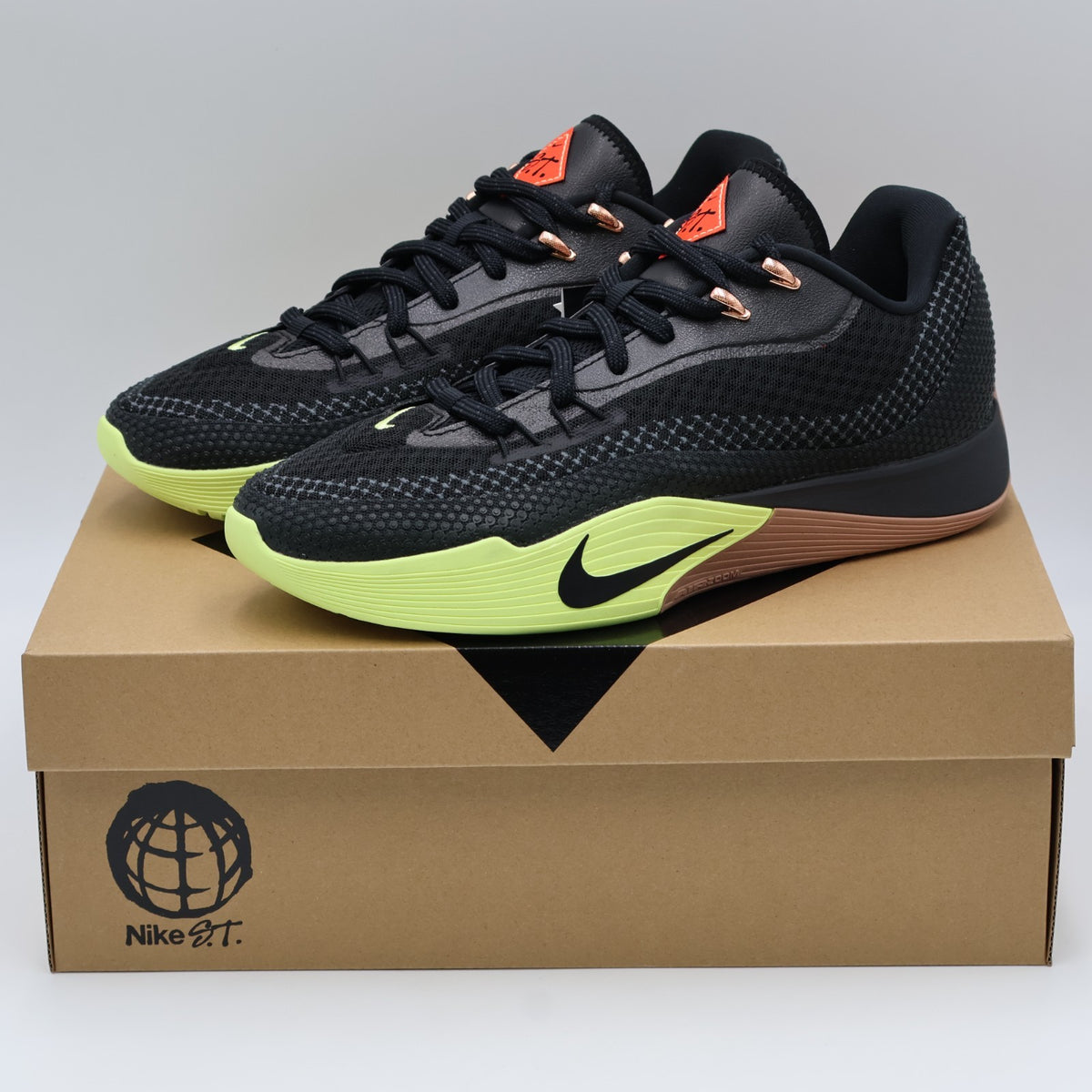 HF0232-004 Nike ST Flare Black Light Lemon Twist Desert Dust (Men's)