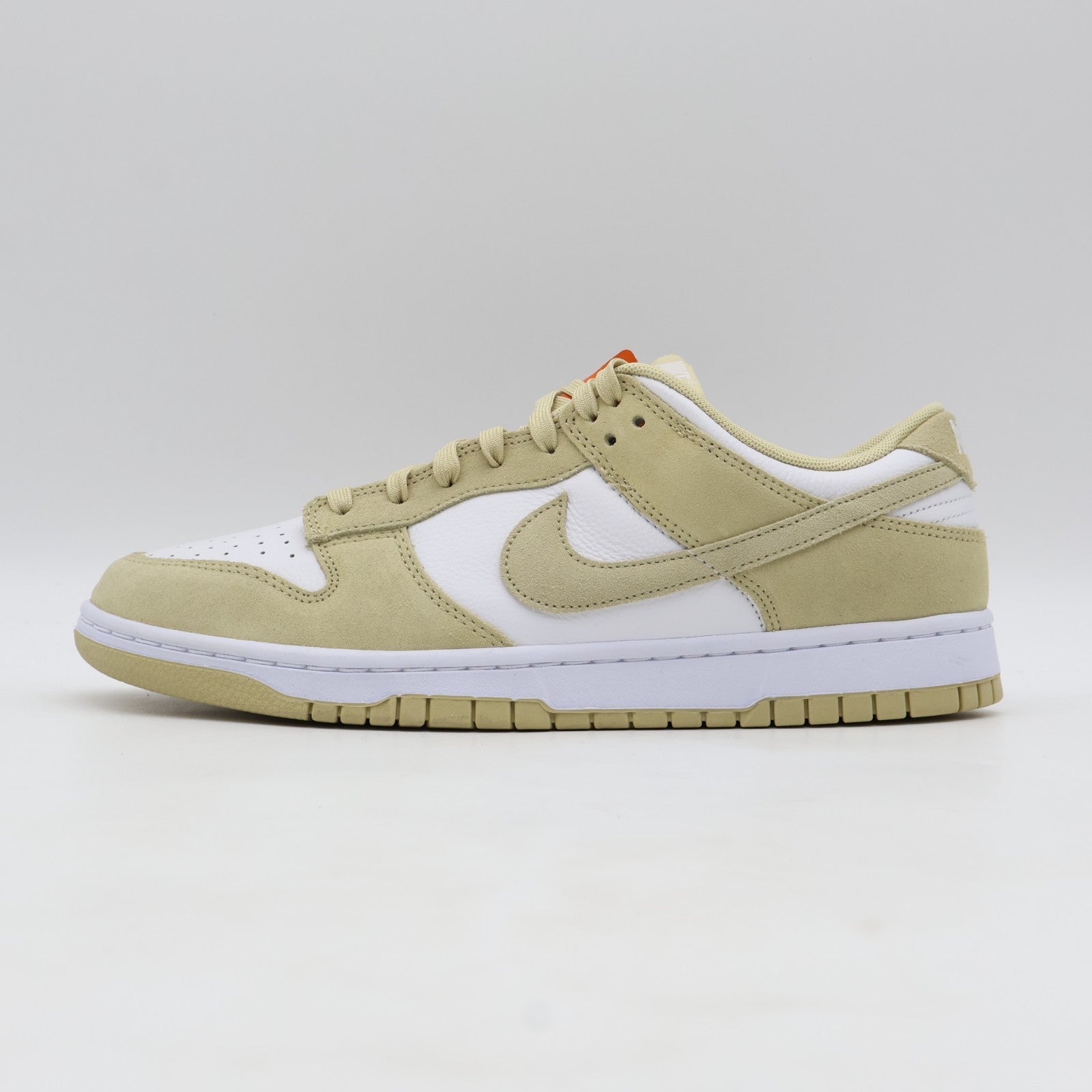 FQ8249-102 Nike Dunk Low Retro SE White Team Gold (Men's)