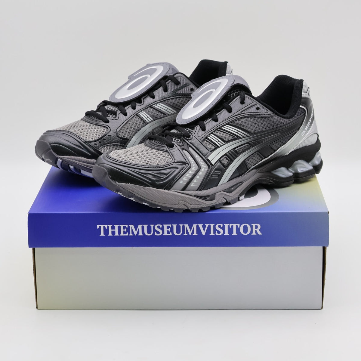 1203A528-021 The Museum Visitor Asics Gel-Kayano 14 Clay Grey Glacier Grey