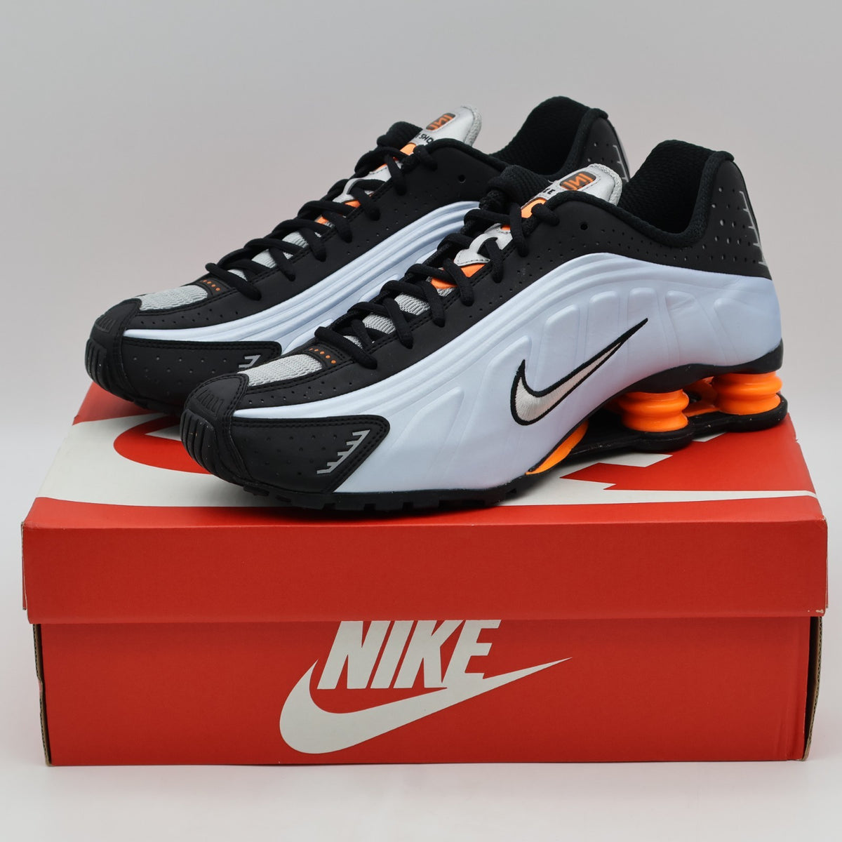AR3565-401 Nike Shox R4 Blue Tint Total Orange Black Metallic Silver (Women's)