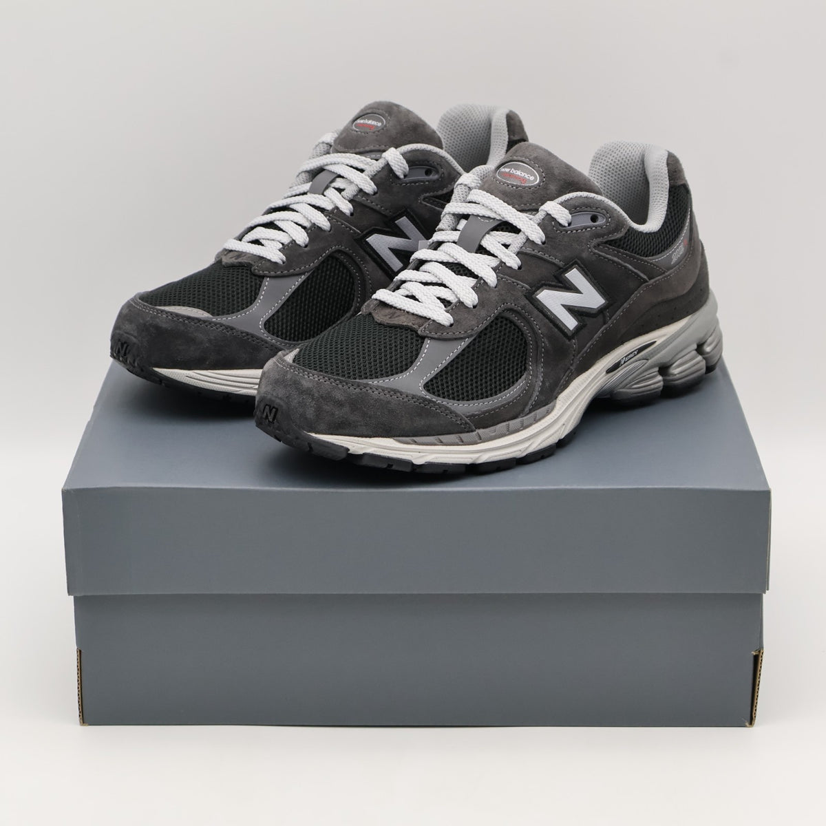 U2002RA New Balance 2002R Dark Grey (Men's)