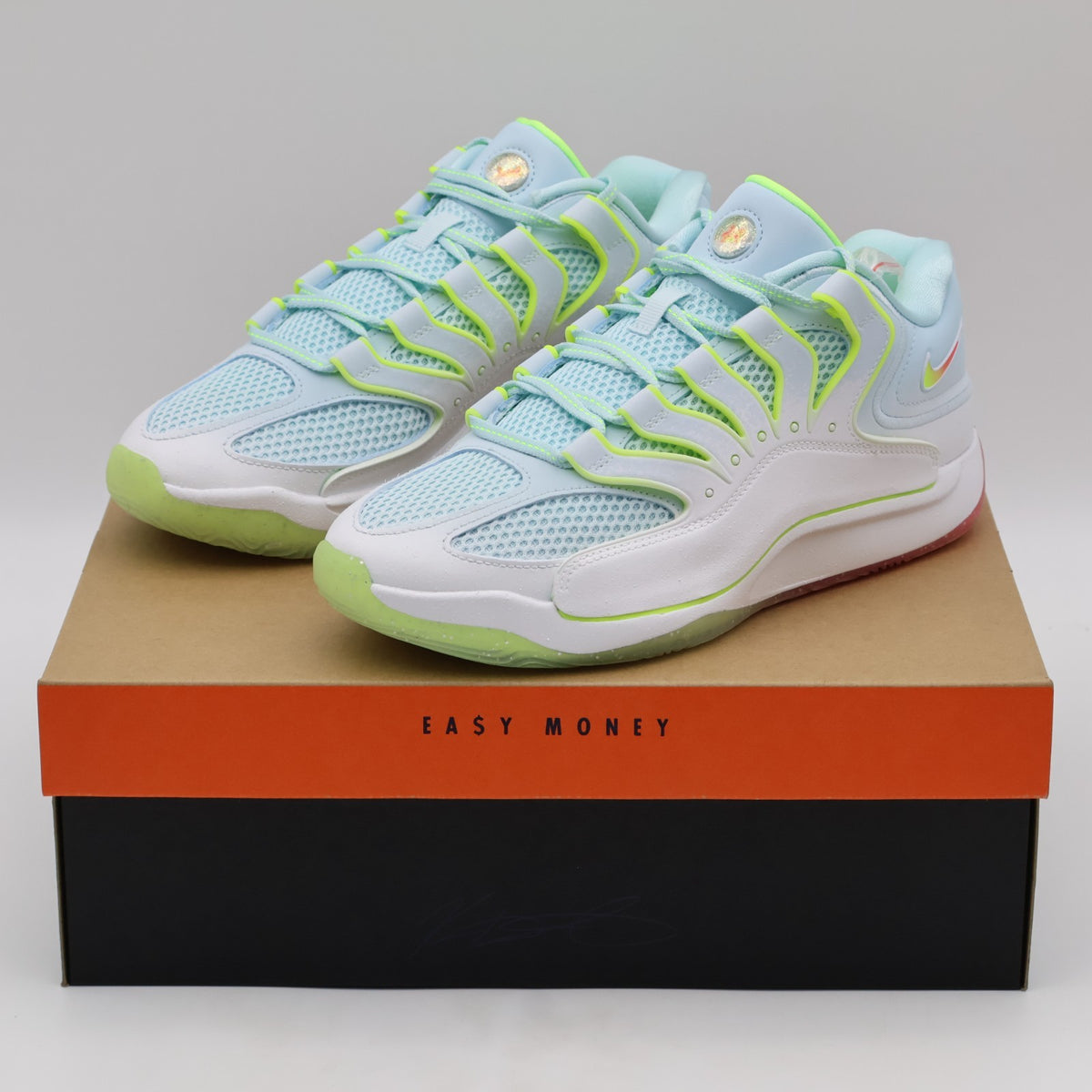 HV1996-100 Nike KD18 Snowed In (HV1998-100) (Men's)