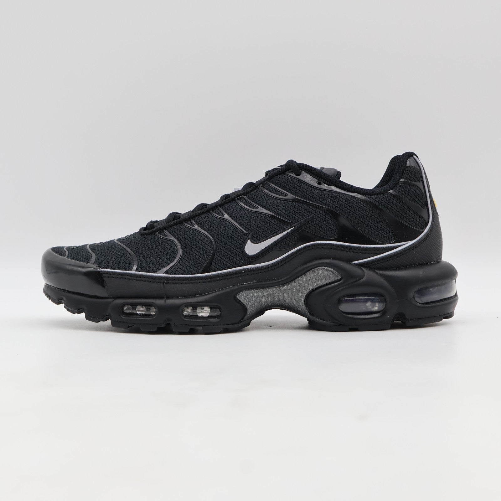 HV8066-002 Nike Air Max Plus Black Reflective (Men's)
