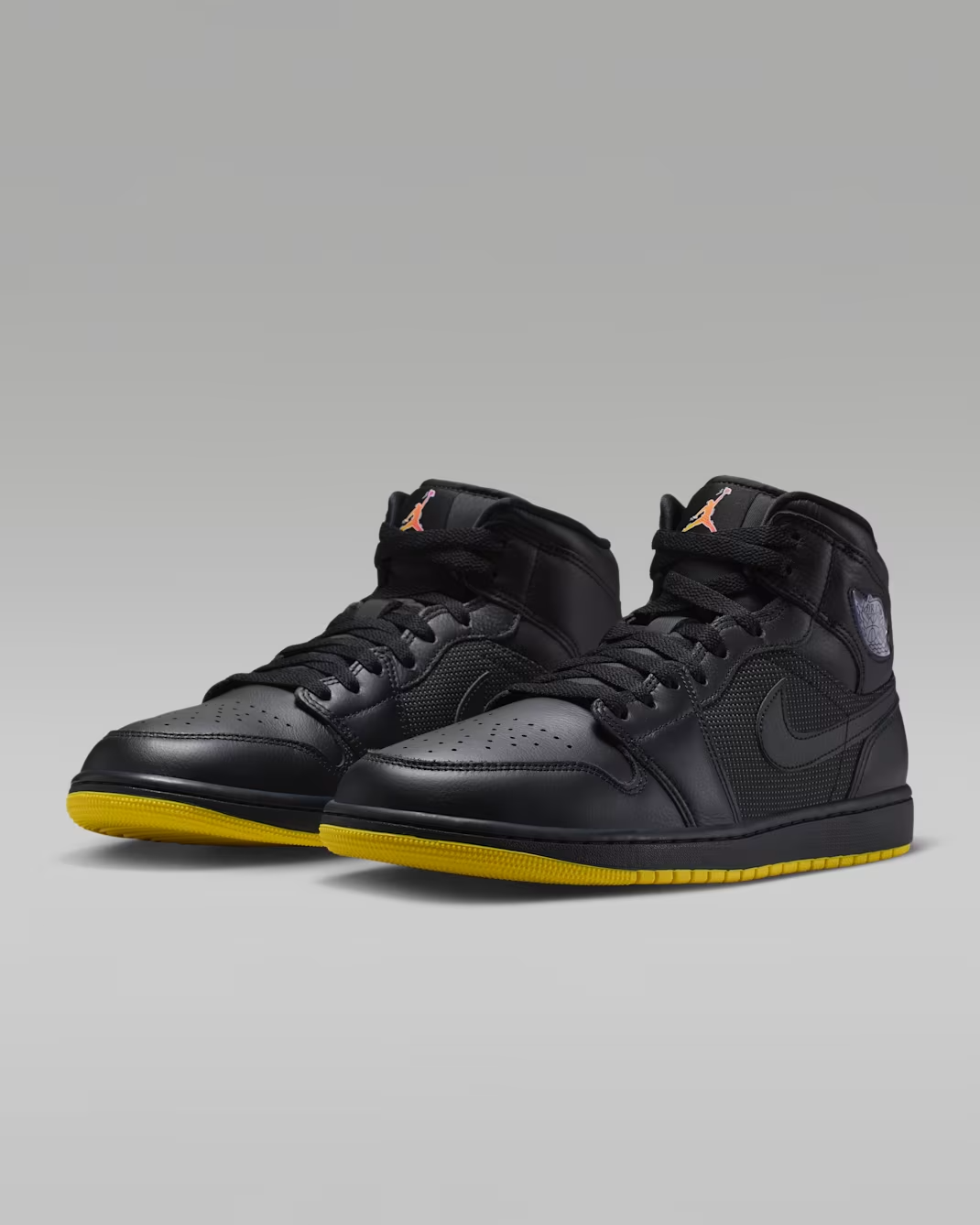 IO2052-001 Nike Air Jordan 1 Mid SE "Black/Opti Yellow" (Men's)