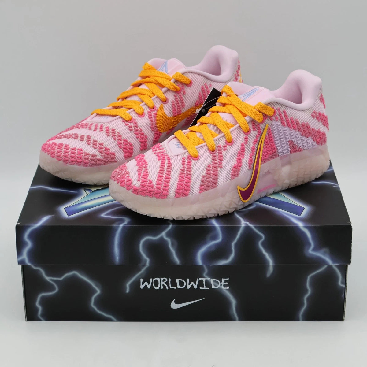 HF2794-601 Nike Ja 3 EP Valentineâs Day Hyper Pink Foam Silt Red Sundial (Men's)