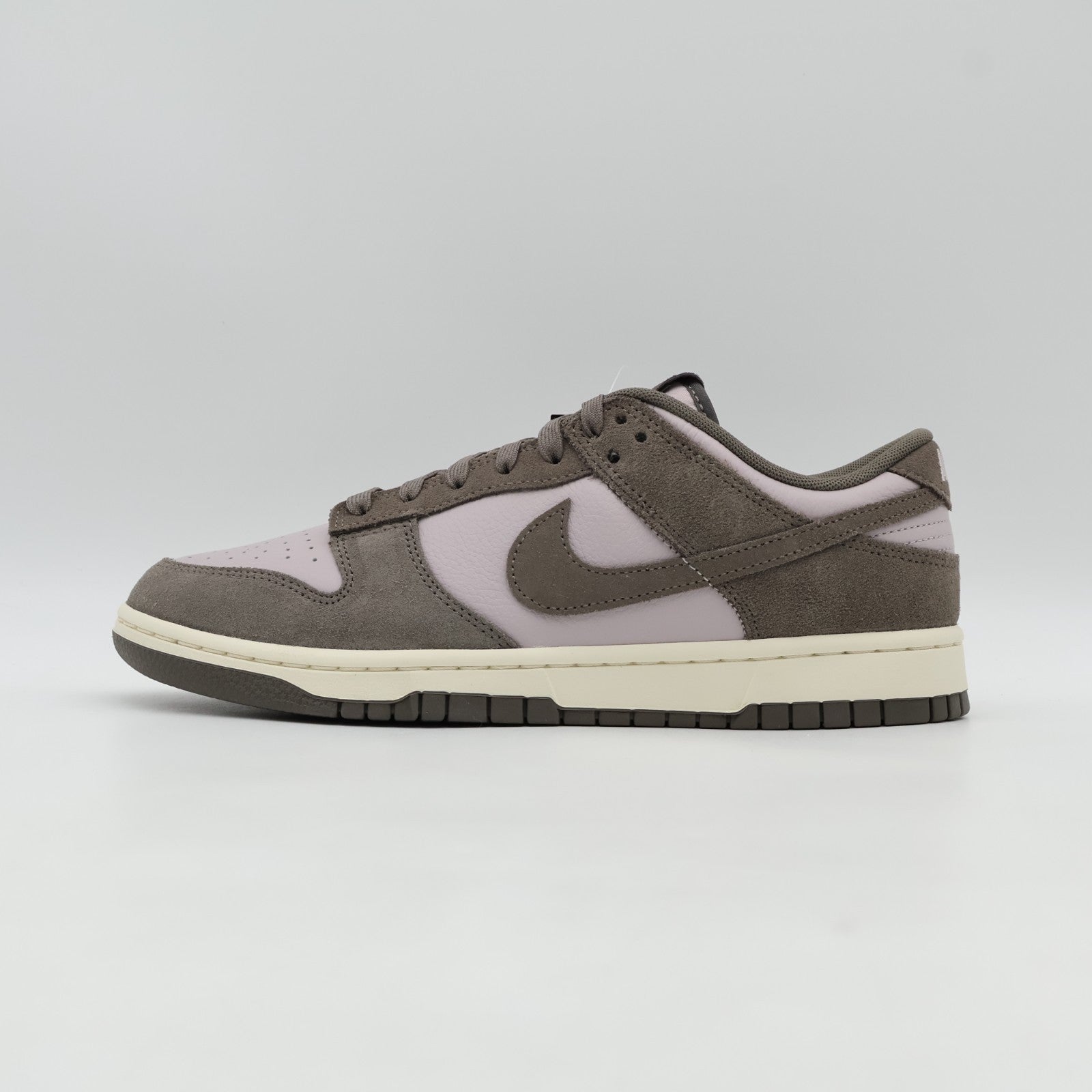 FQ8249-001 Nike Dunk Low SE Platinum Violet Cave Stone (Men's)