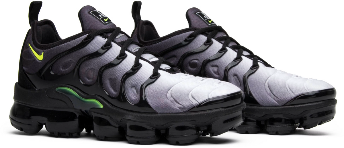 924453-009 Nike Air Vapormax Plus "Black/Volt" (Men's)