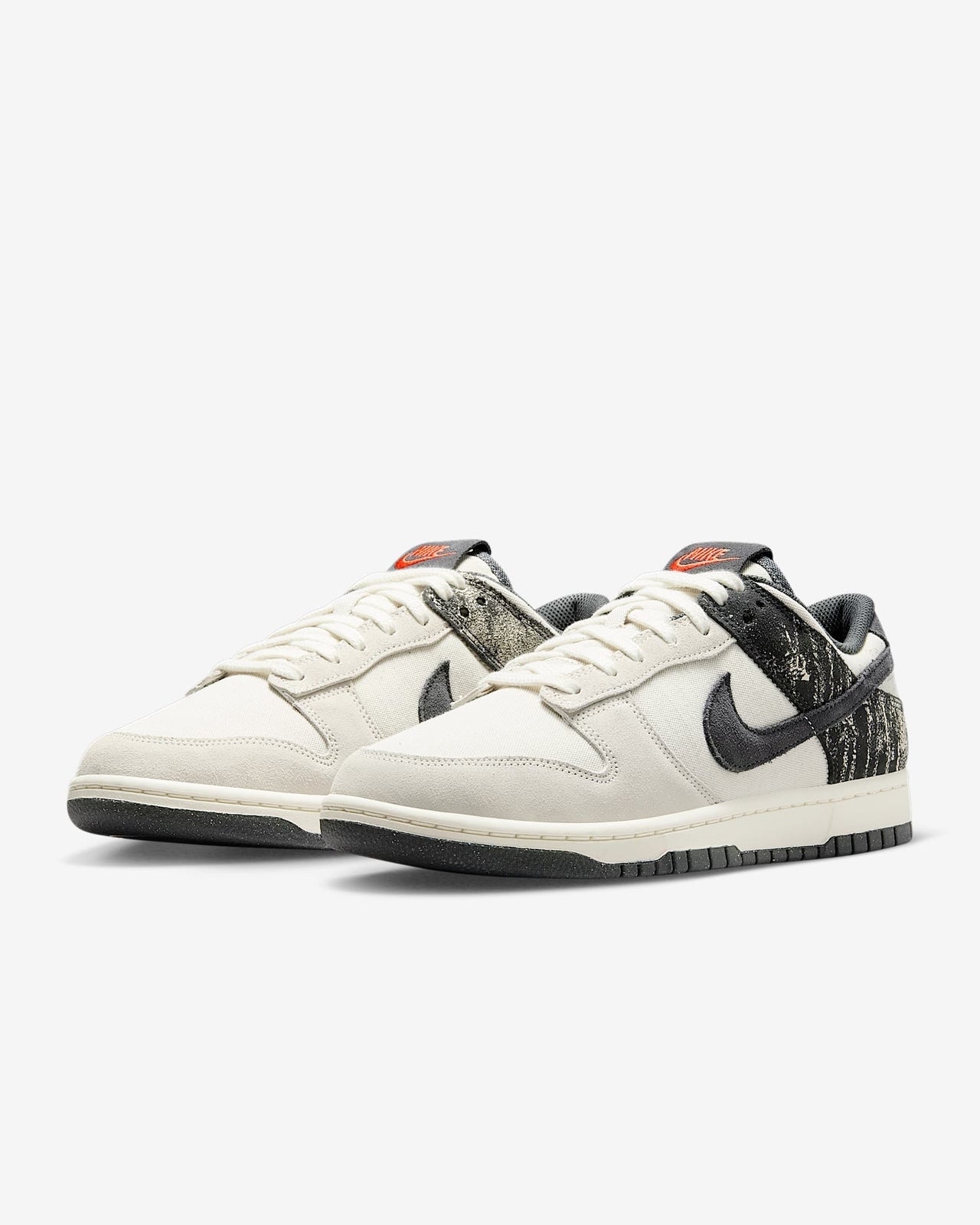 IB7720-110 Nike Dunk Low Pale Ivory Off Noir (Men's)