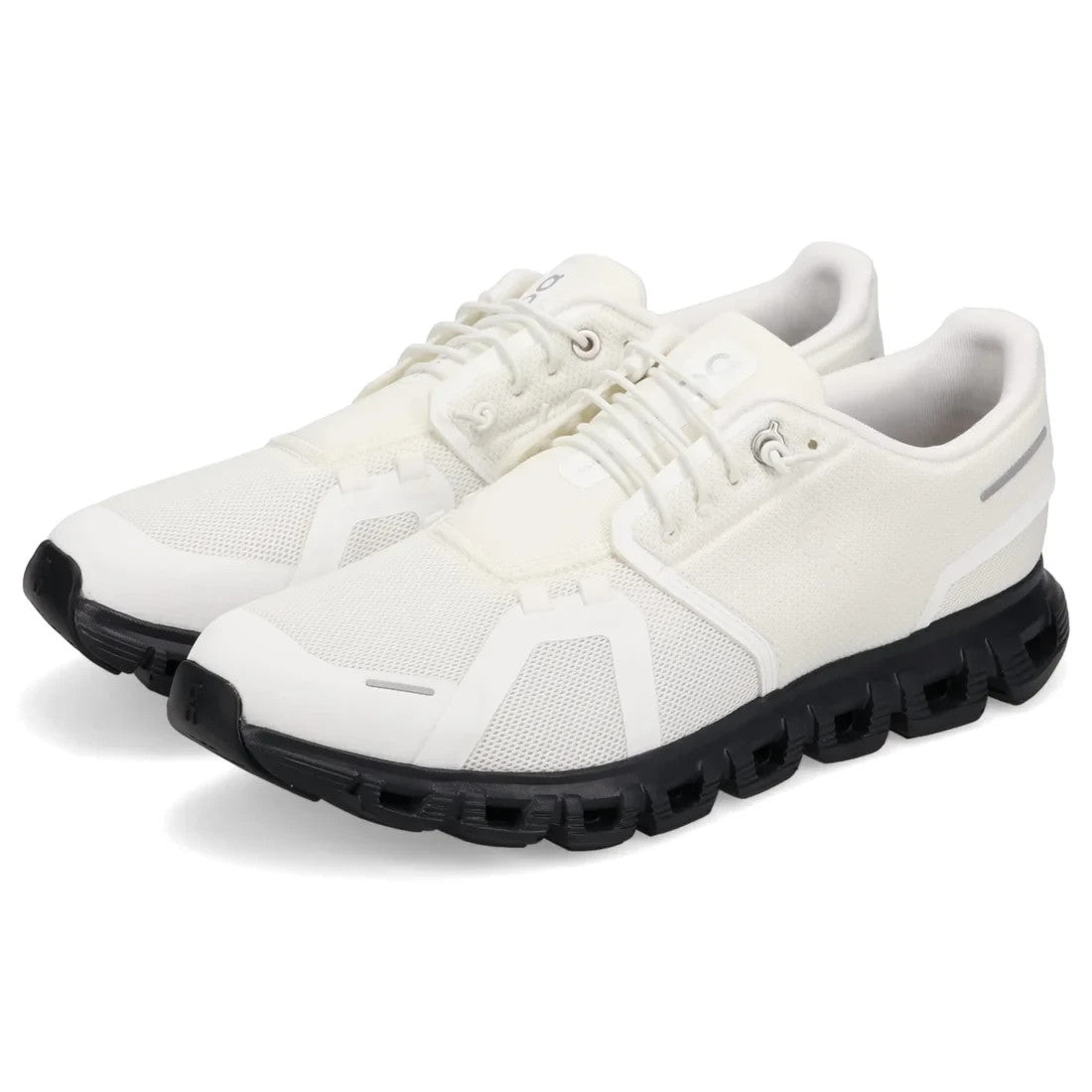 3MF10070462 On Cloud 6 "White/Black" (Men's)
