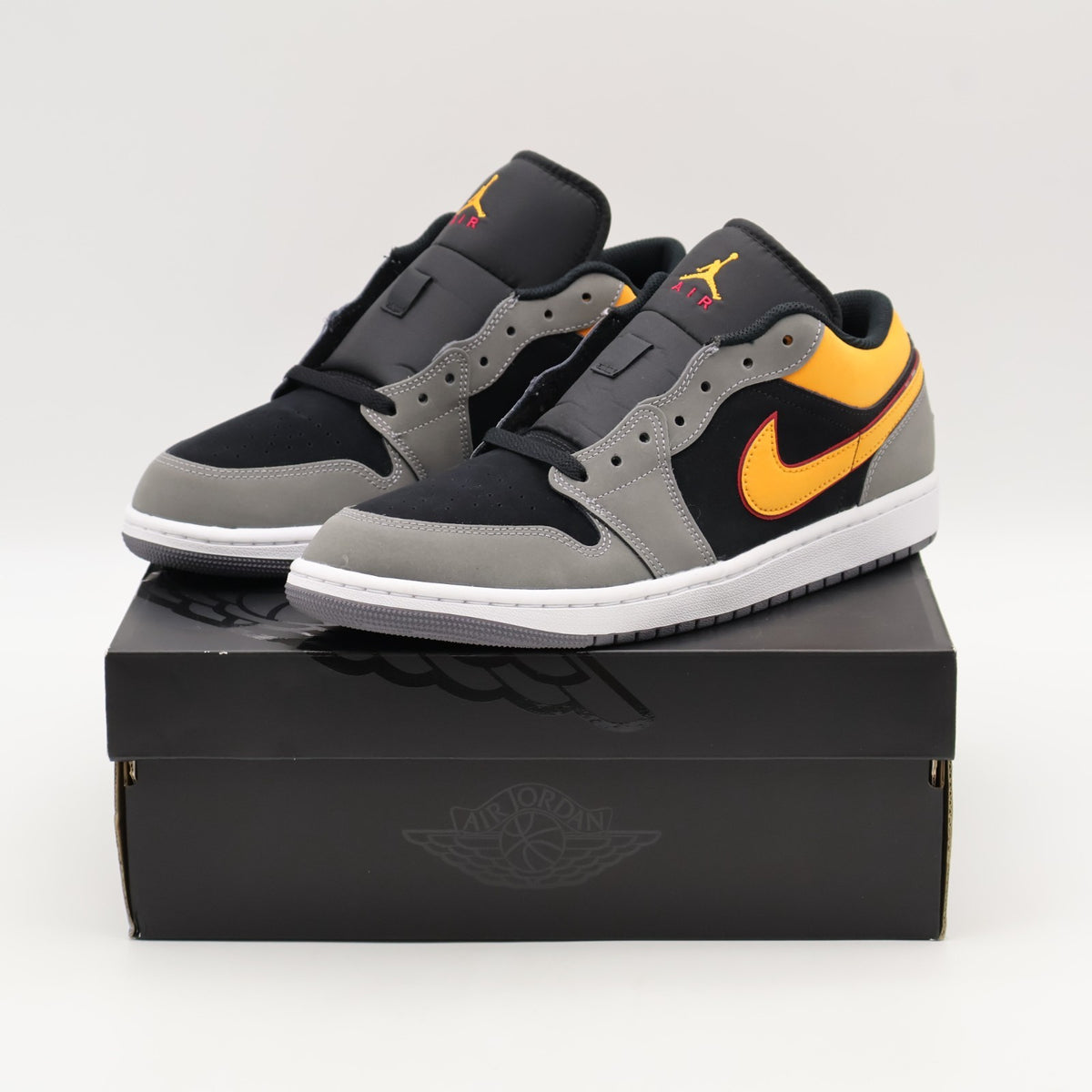 FN7308-008 Nike Air Jordan 1 Low SE Vivid Orange (Men's)