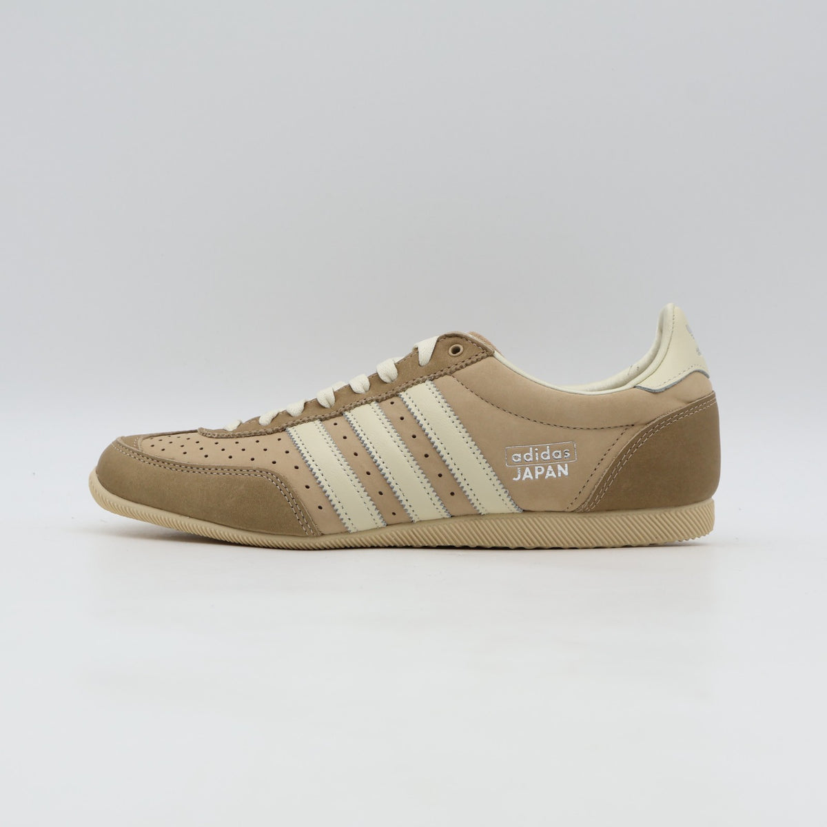 JS0253 adidas Originals Japan Warm Sandstone Cream White Silver (Women's)