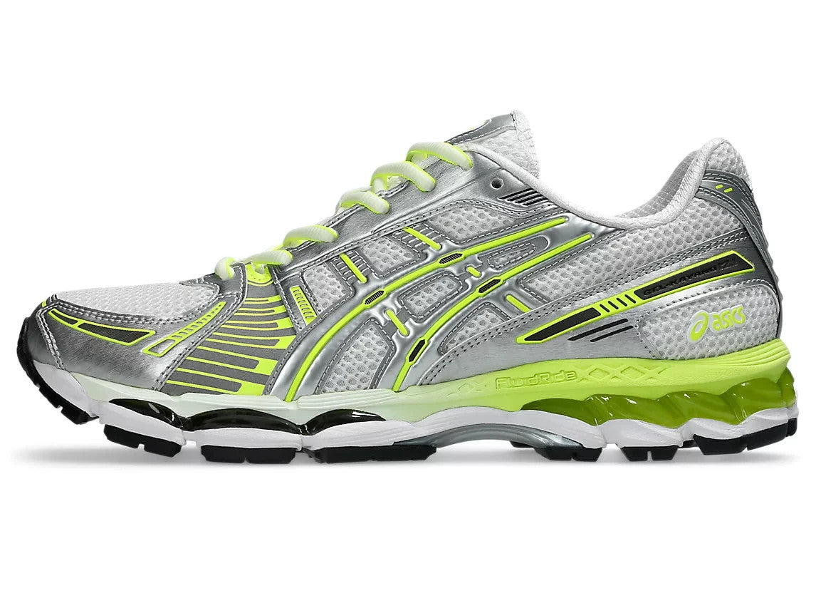 1203B227-100 atmos à Albino & Preto à Asics Gel-Kayano 12.1 (Men's)