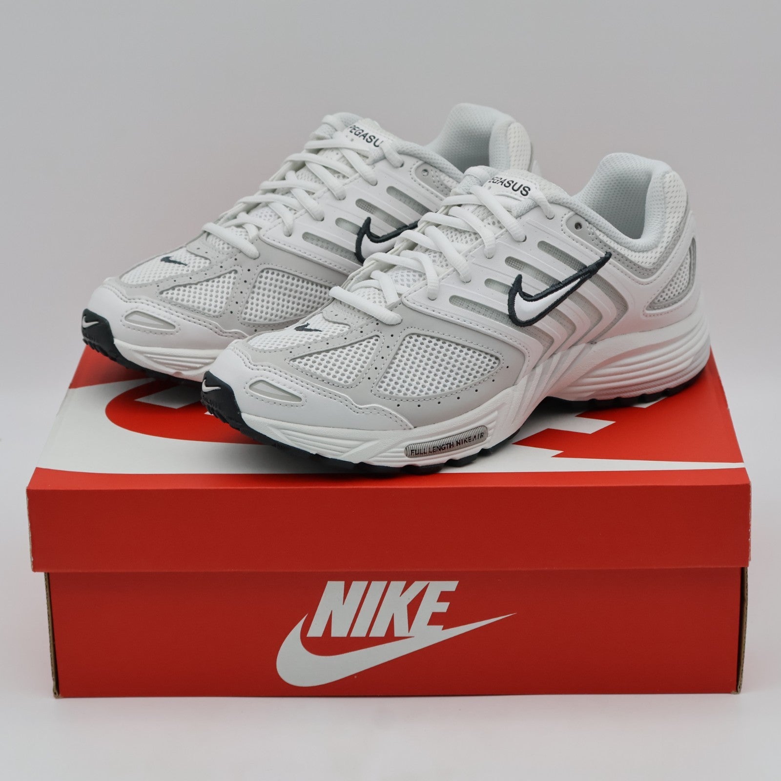 HQ5718-103 Nike Air Pegasus 2K5 Summit White Photon Dust Anthracite (Women's)