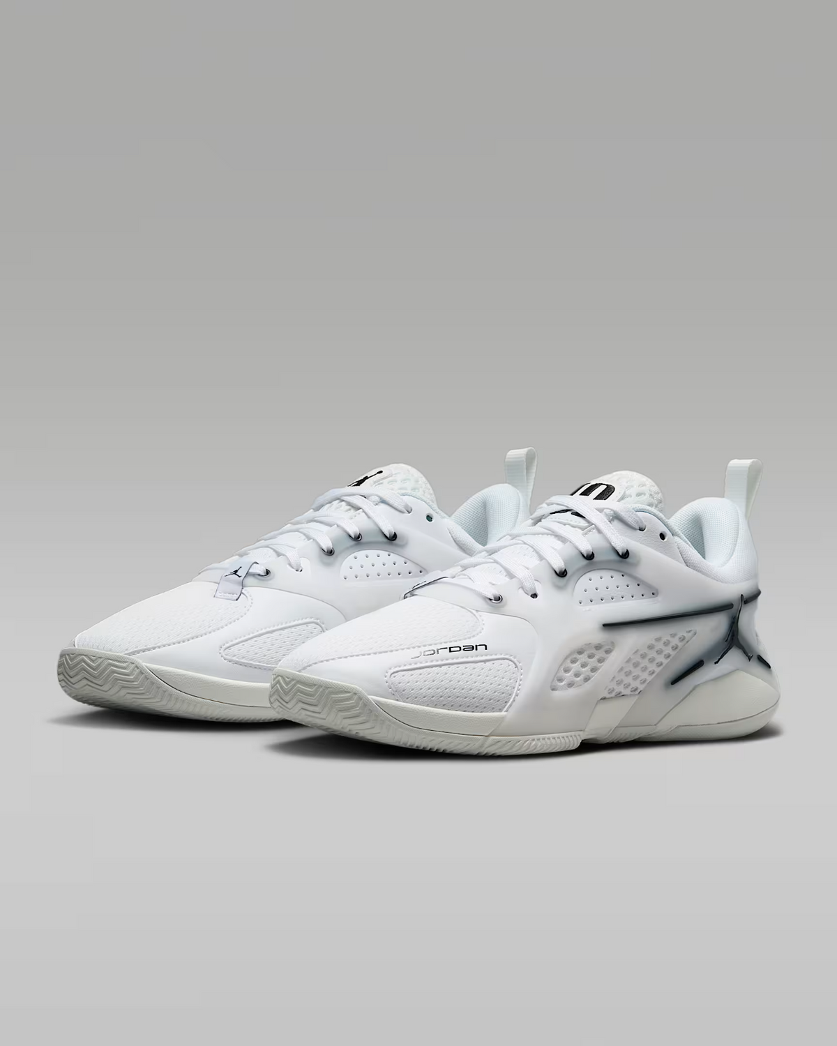 FZ2473-110 Nike Jordan Heir Series White Black (Women's)