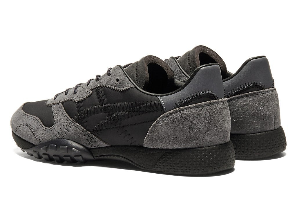 1183C558-001 Onitsuka Tiger Traspike Black (Men's)