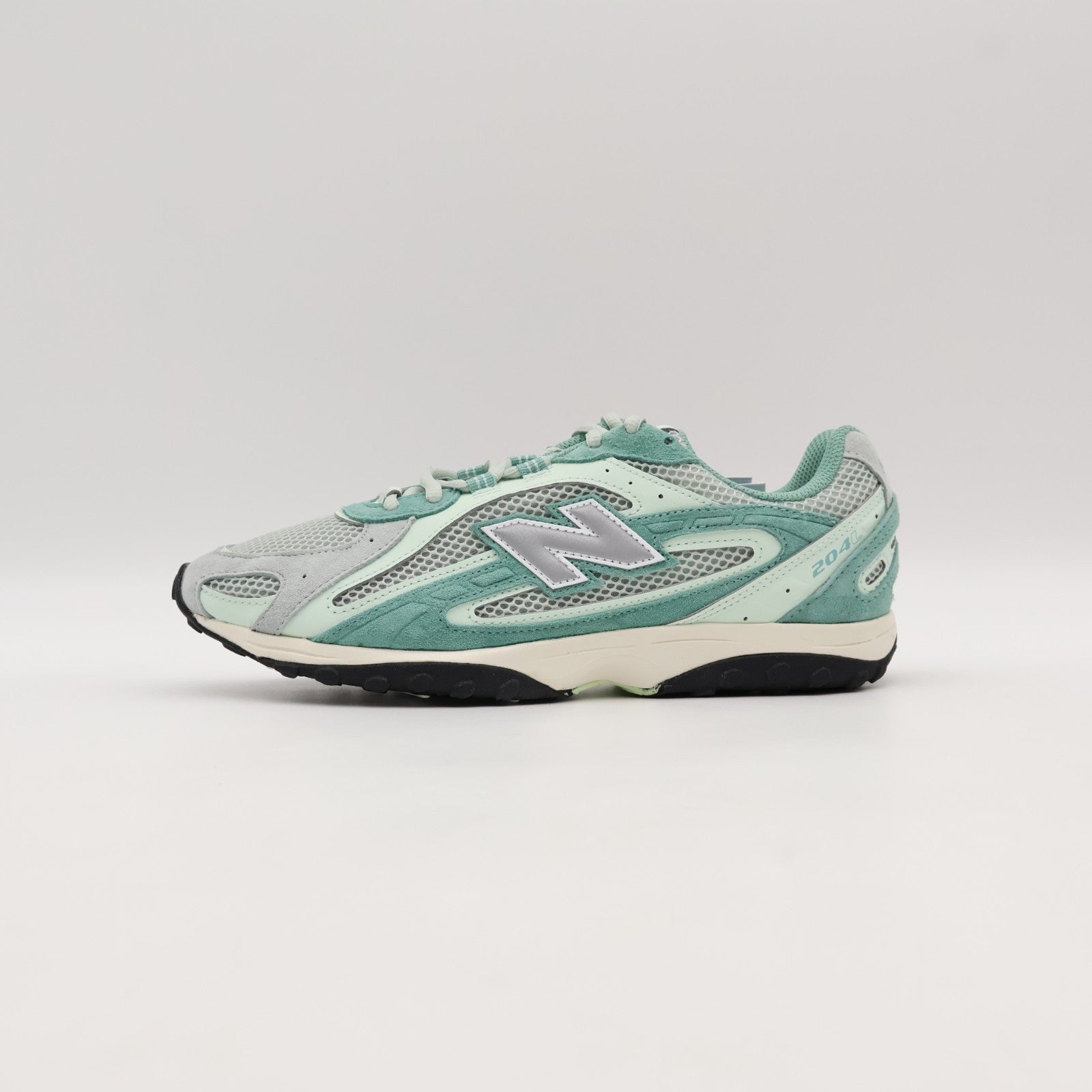 U204LKTA KITH New Balance 204 Bluebell (Men's)