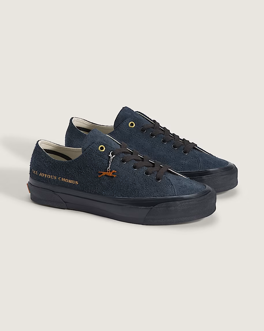 VN000EKSGED Julian Klincewicz à OTW by Vans Style 31 India Ink Black (Men's)
