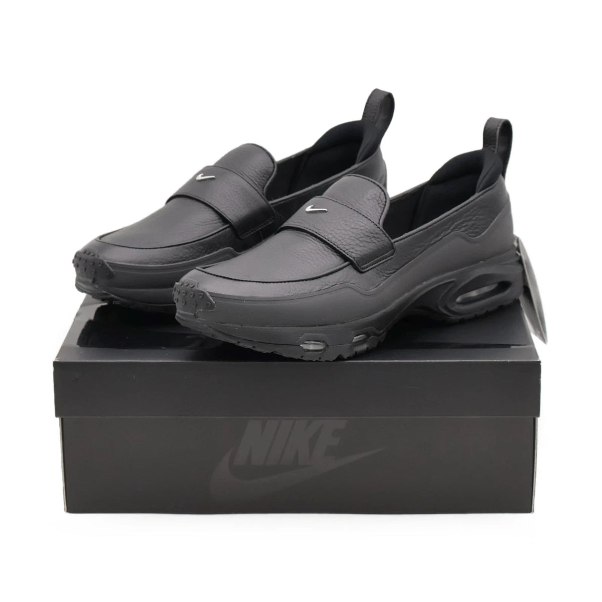 HJ4400-002 SWDC Nike Air Max Phenomena Black Metallic Silver (Women's)