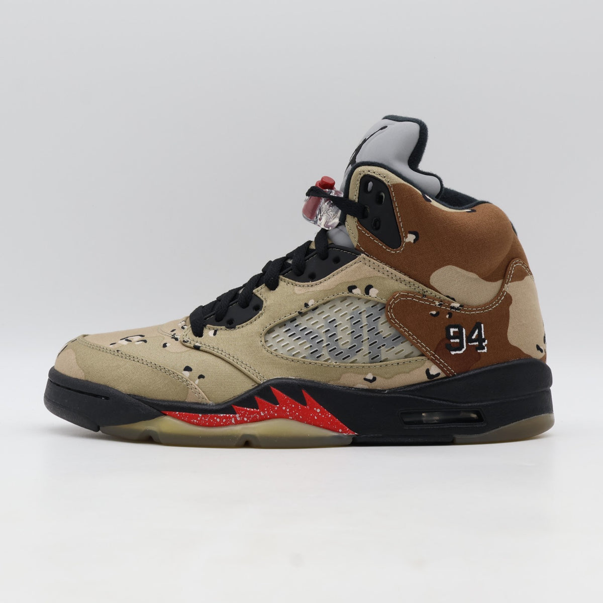 824371-201 Supreme Nike Air Jordan 5 Retro Desert Camo (Men's)