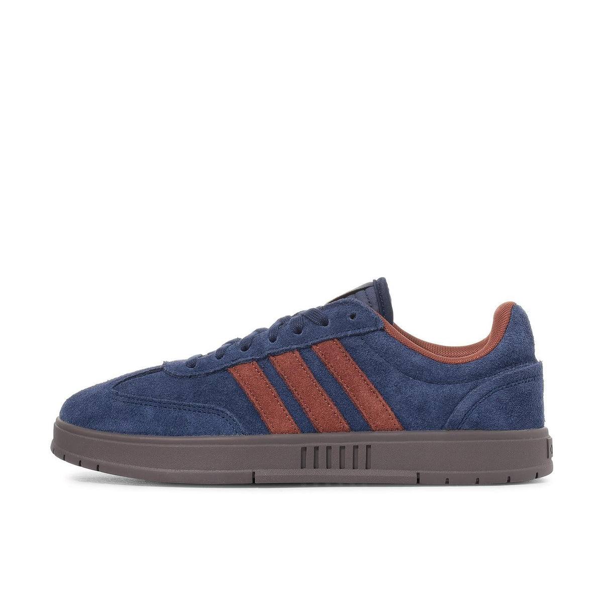 LB8420 adidas Gradas 2.0 (Women's)