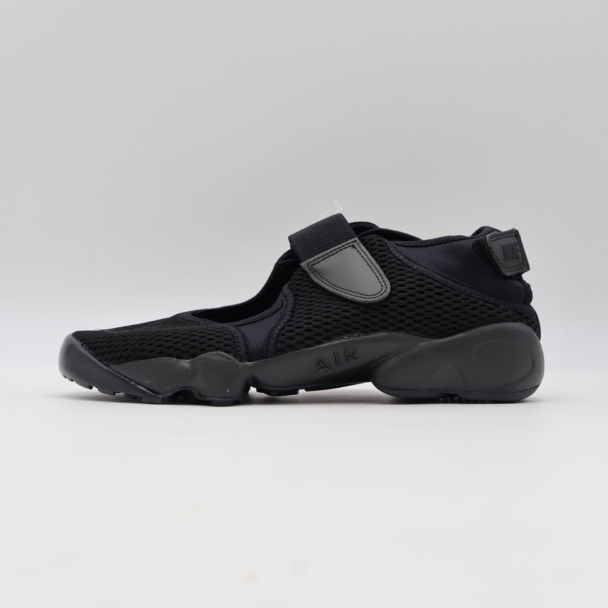 IW8074-001 Nike Air Rift Mesh "Black" (Women's)