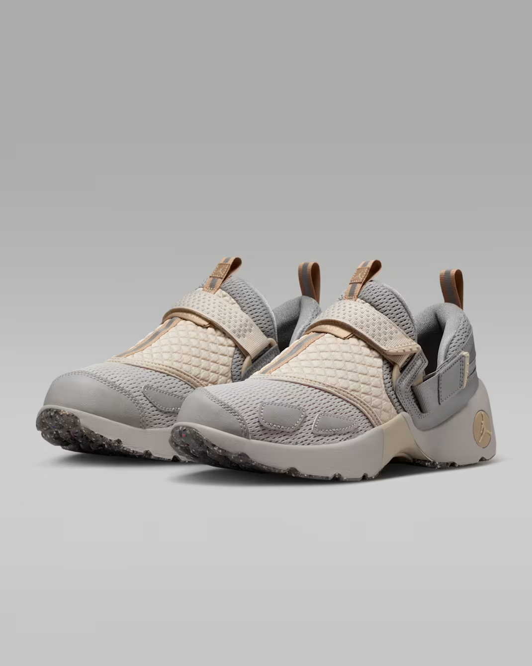 IQ2719-002 Nike Jordan Trunner LX Light Iron Ore Enigma Stone Hemp (Women's)
