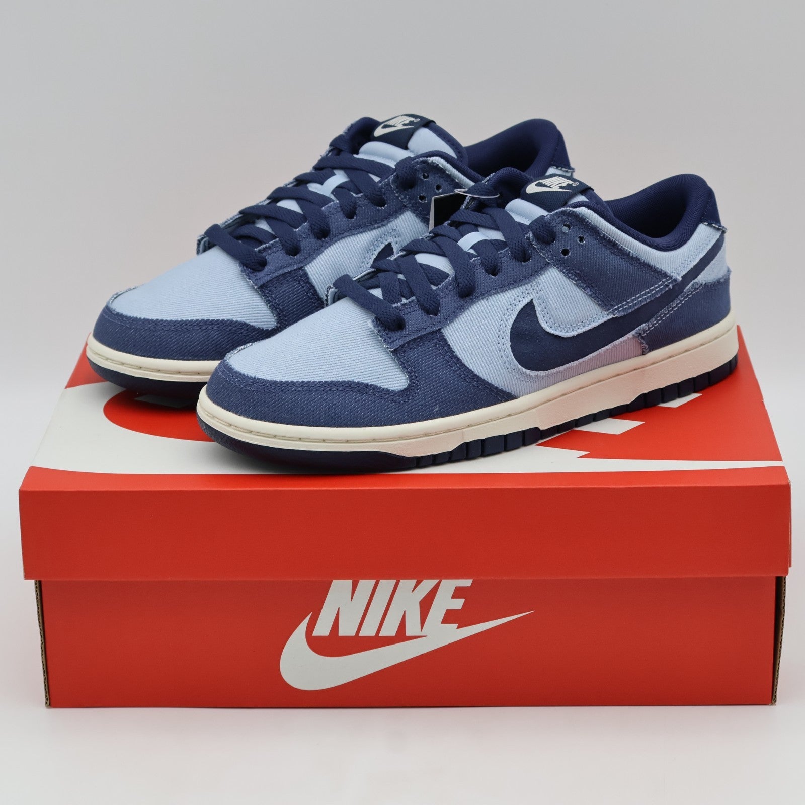 HF3141-400 Nike Dunk Low Retro SE LT Armory Blue Midnight Navy (Men's).