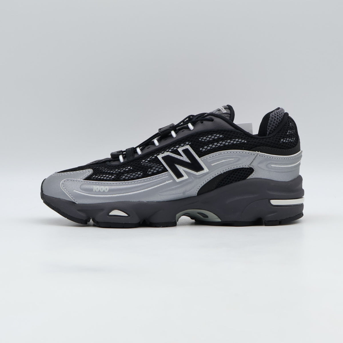 U1000432 New Balance 1000 Silver Metallic Black (Men's)