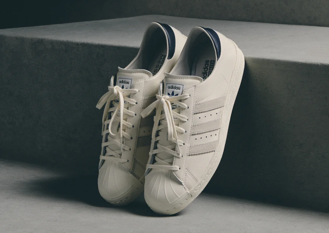 KH6707 KITH Ã adidas Superstar "Off White/Legend Ink"