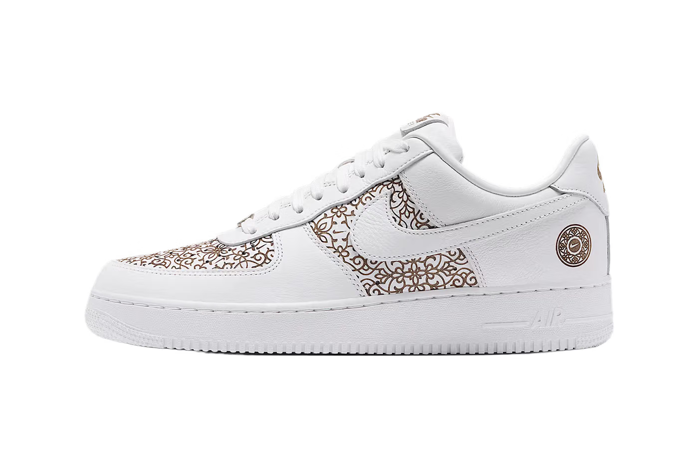 IV5754-100 Nike Air Force 1 Low "Family Reunion" (Men's)