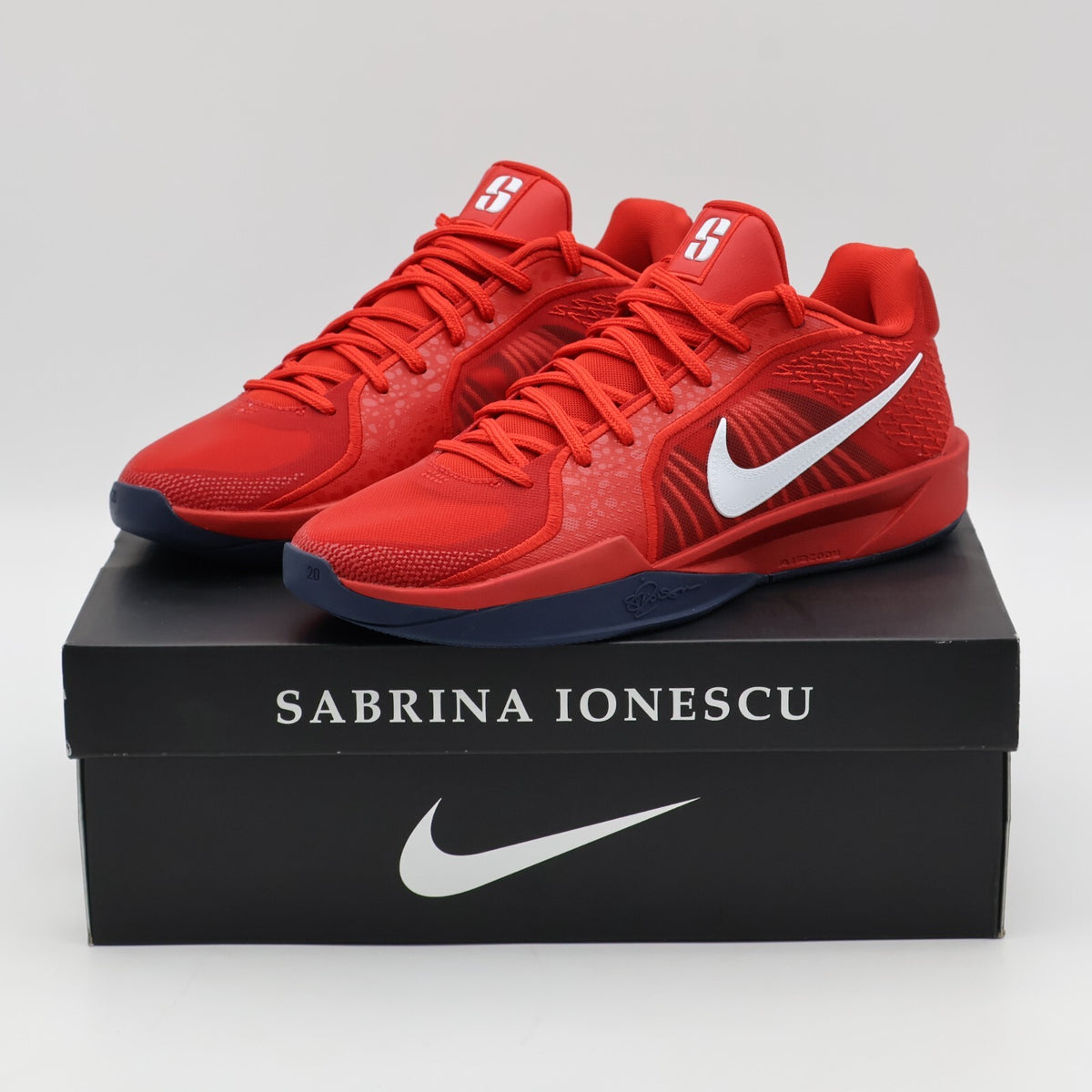 FZ1517-600 Nike WMNS Sabrina 2 USA FZ1517-600 FQ2174-600 (Women's)