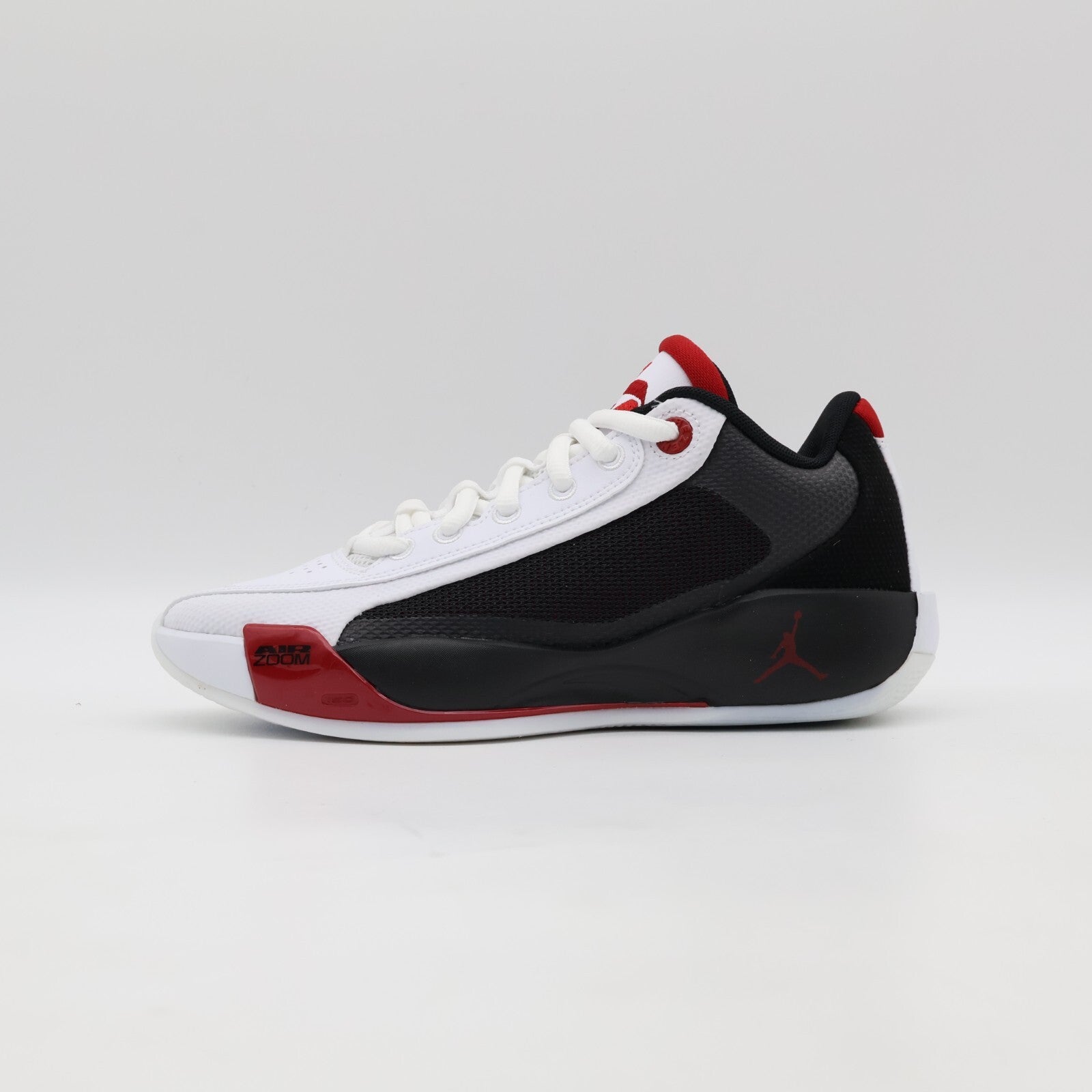 HF0819-101 Nike Luka .77 Bloodline HF0806-101 (Men's)