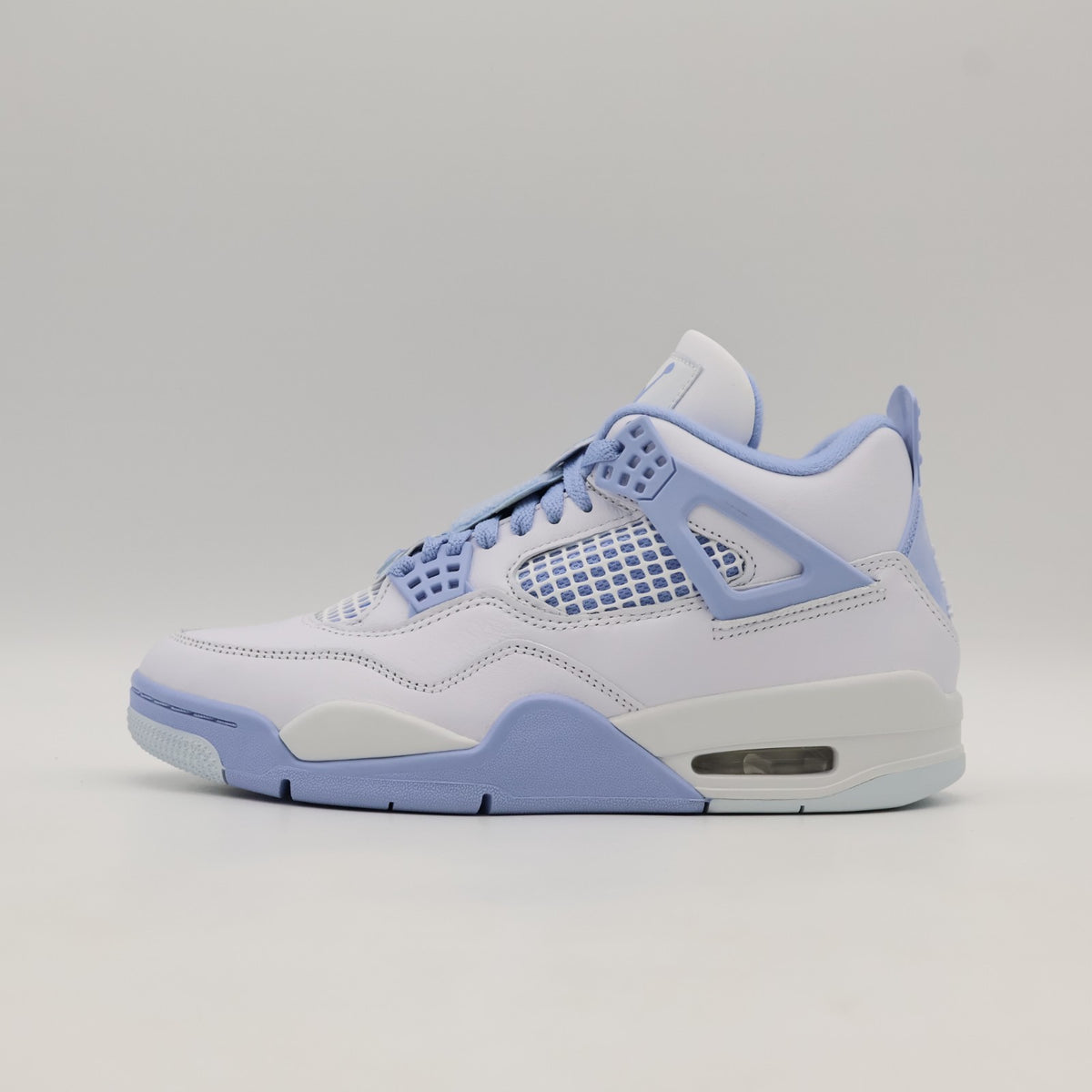 HV0823-100 Nike Air Jordan 4 Retro Forget Me Not (Women's)