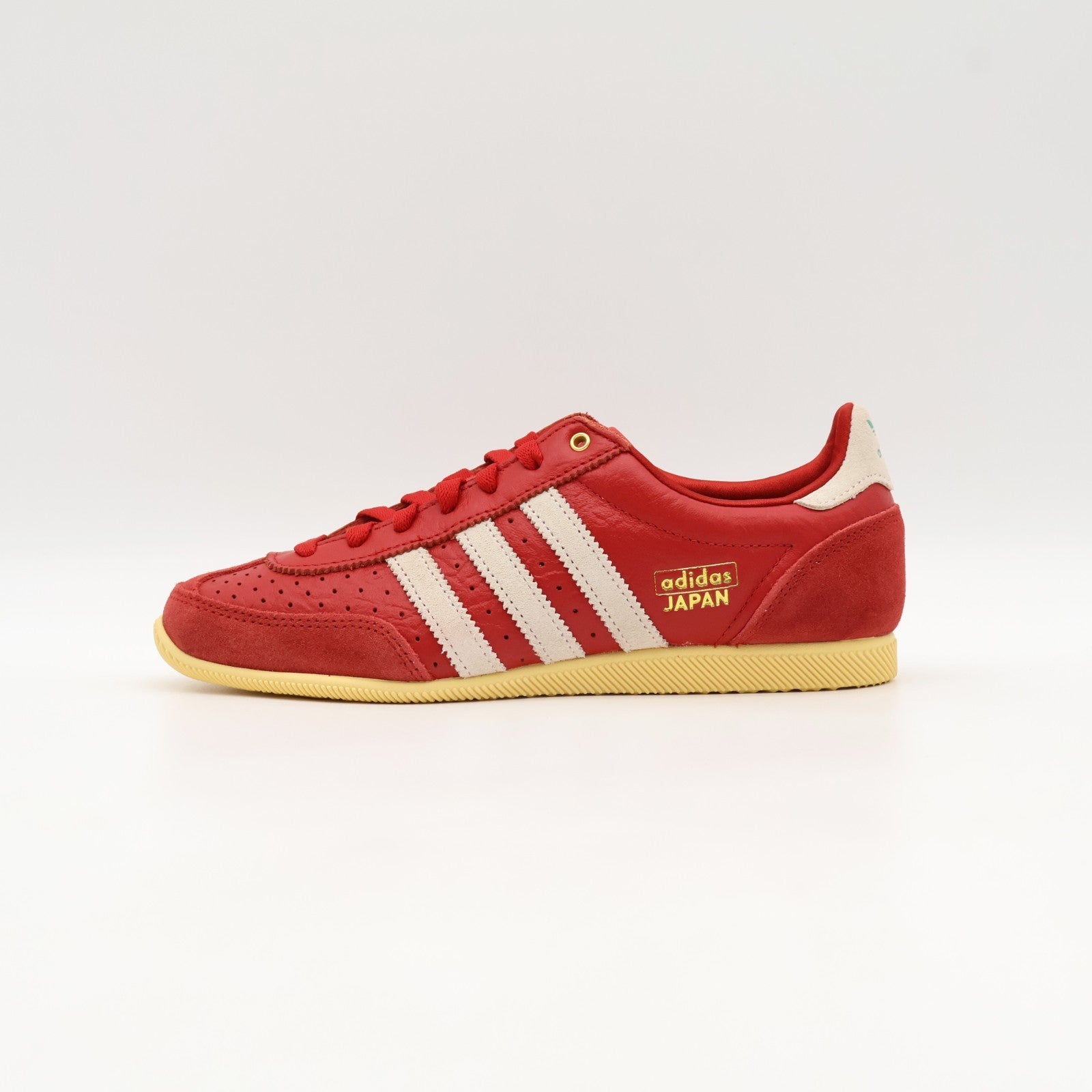 IG4507 adidas Originals Japan Better Scarlet Off White (Women's)