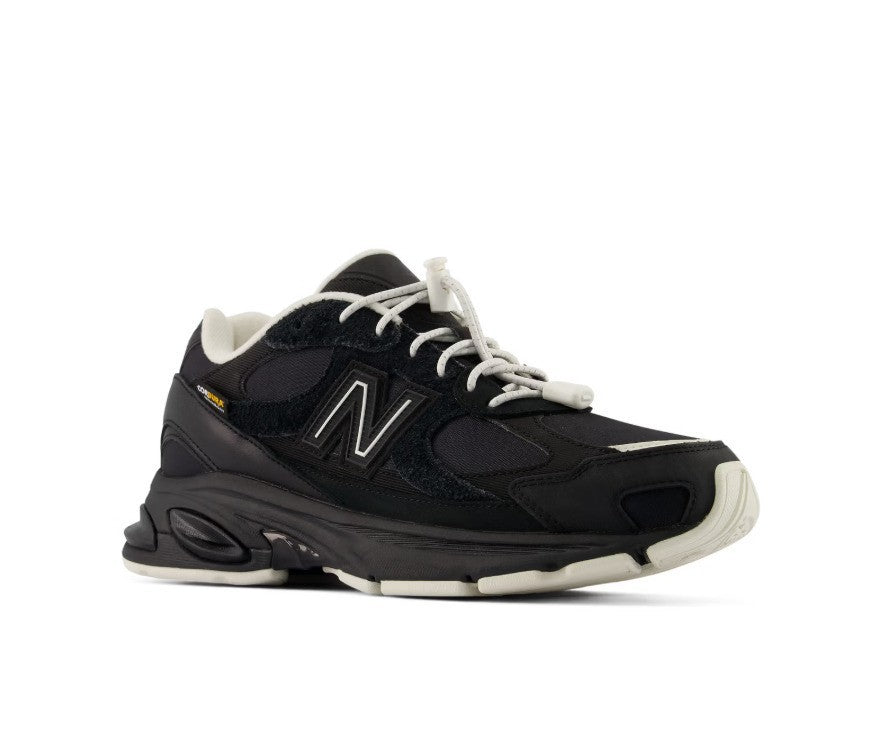 U20108ZK DOE Ã New Balance 2010 "Black/Sea Salt" (Men's)