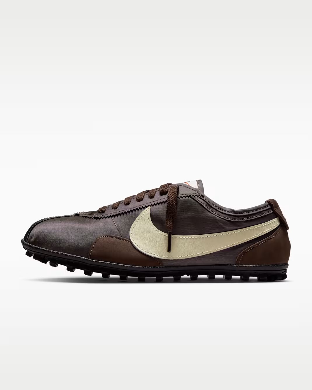 IW0955-201 Nike Moon Shoe OG "Baroque Brown/Black/Cashmere" (Women's)