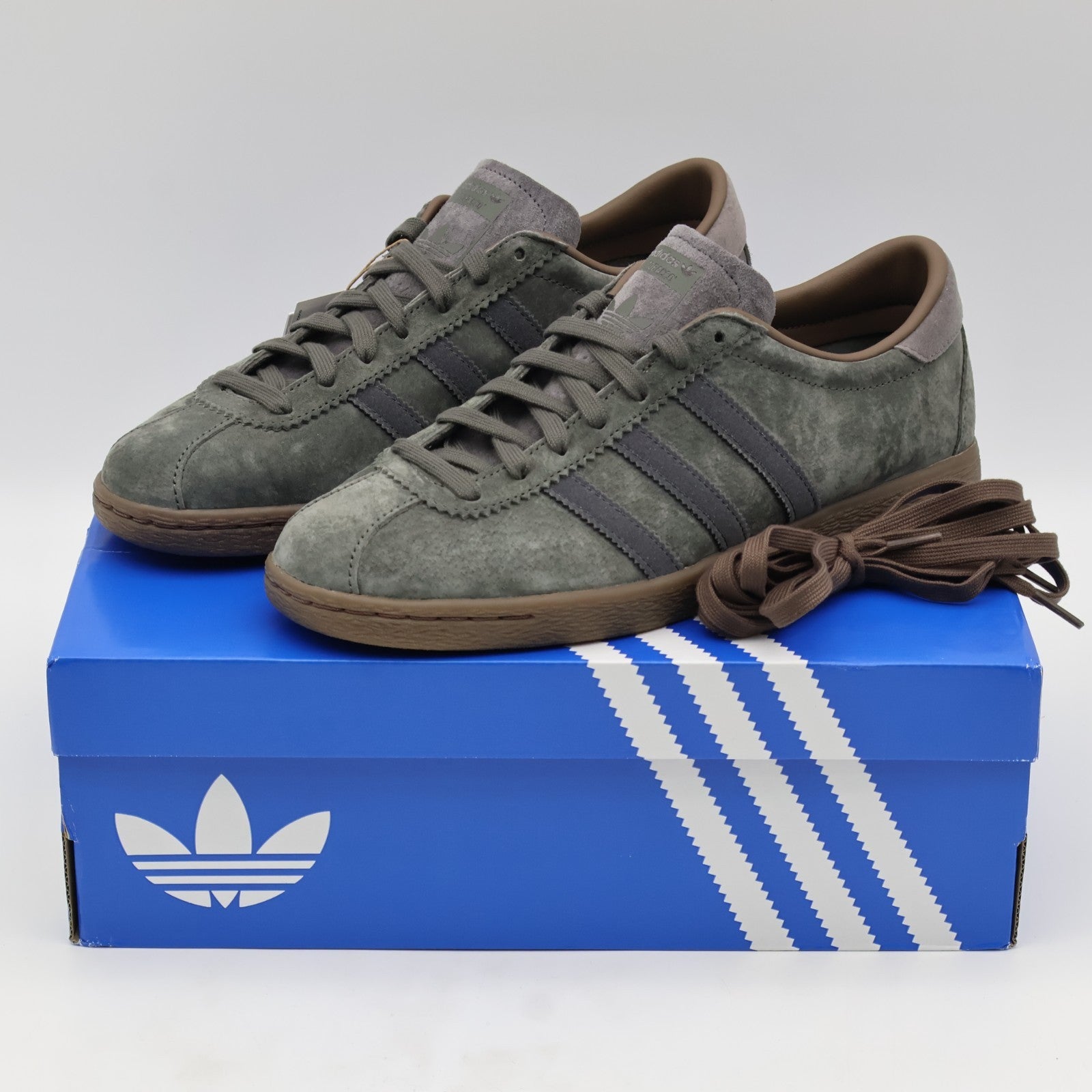 HQ9177 adidas Originals Tobacco Utility Grey Carbon Earth Strata (Men's)